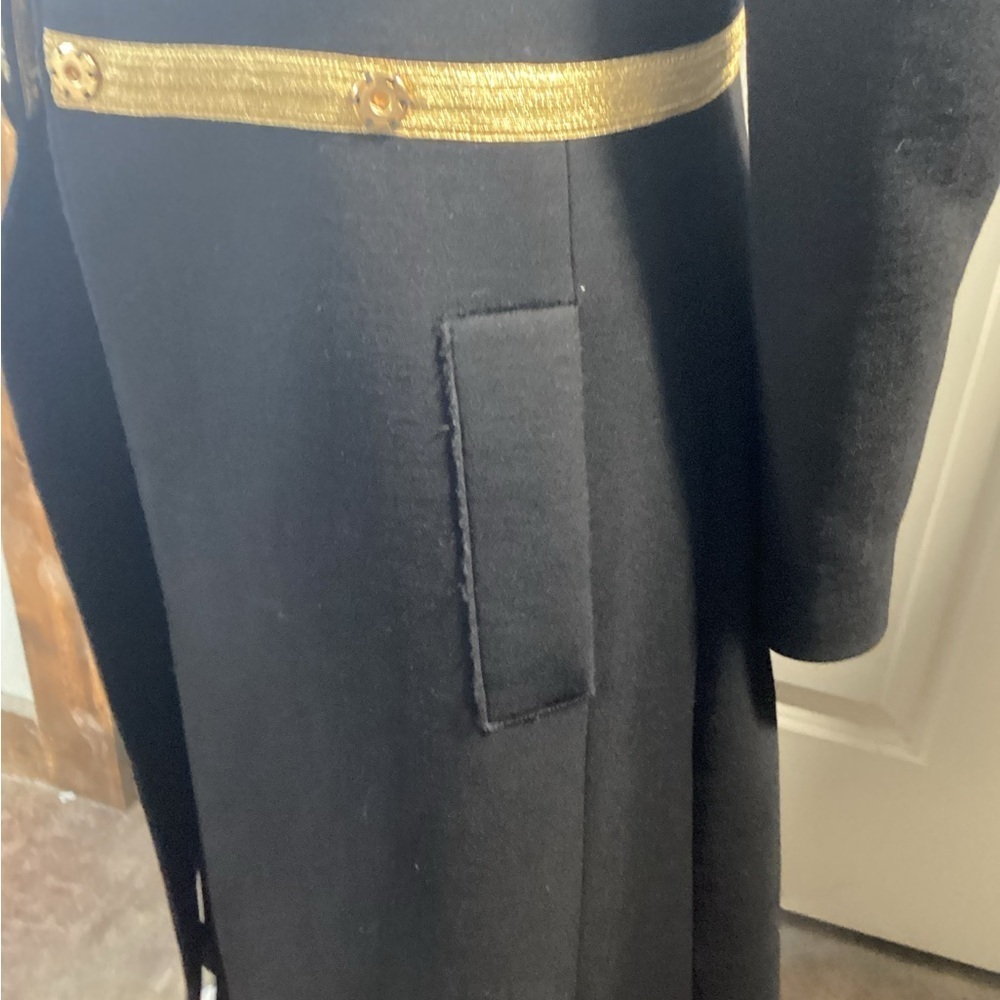 Dolce & Gabbana Black Trench Coat with Gold Embellishments - Picture 5 of 7